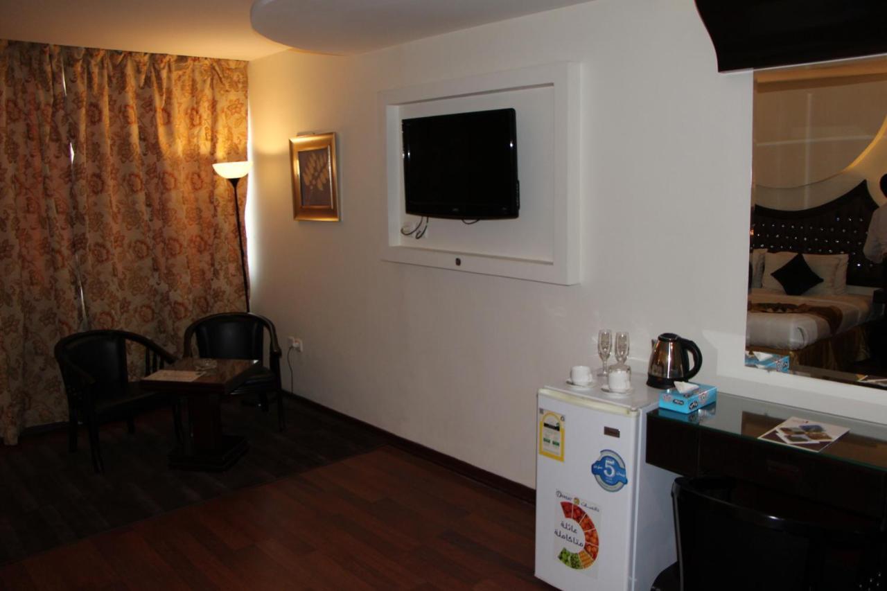 Kenanah Jeddah Hotel Esterno foto