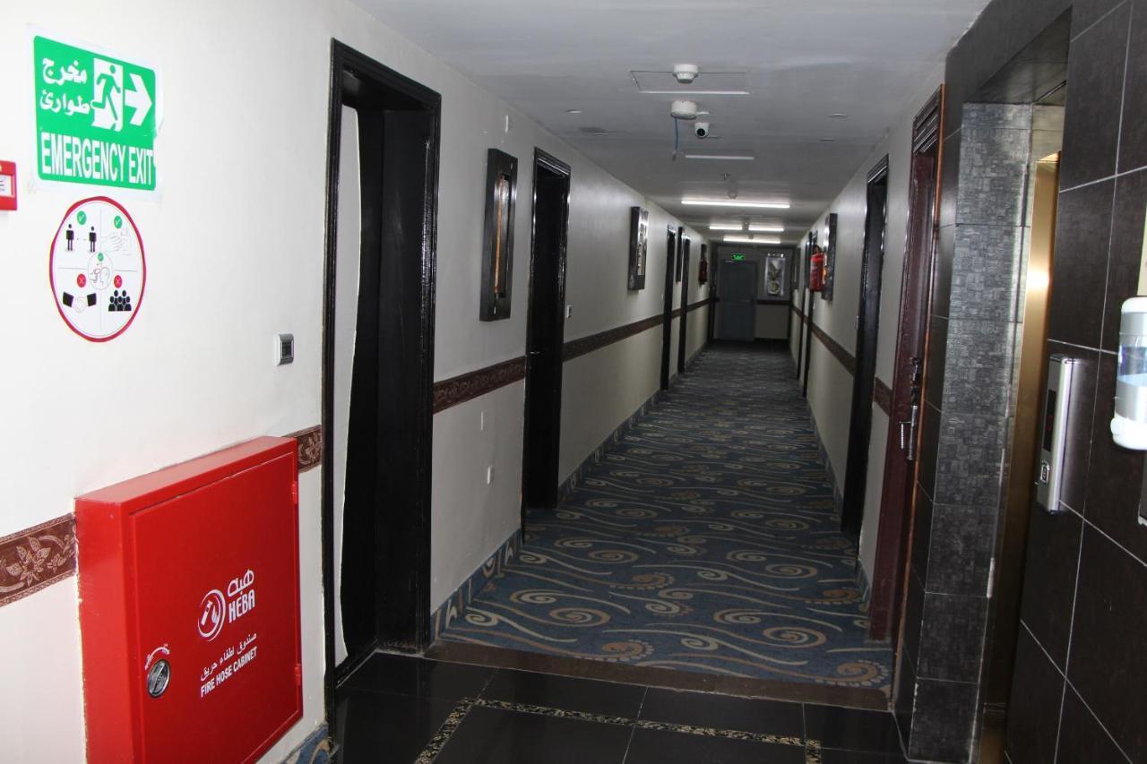 Kenanah Jeddah Hotel Esterno foto