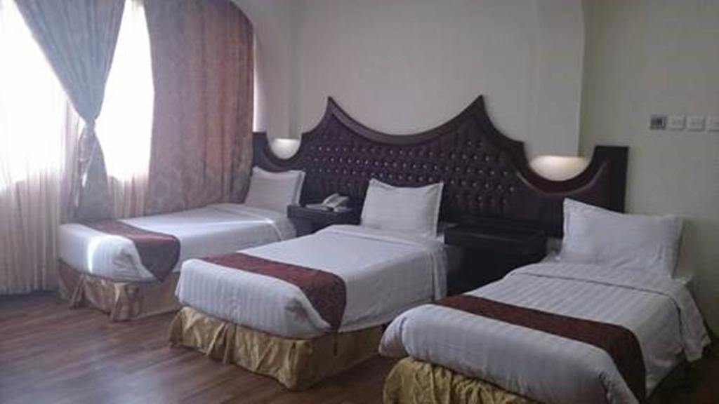 Kenanah Jeddah Hotel Esterno foto
