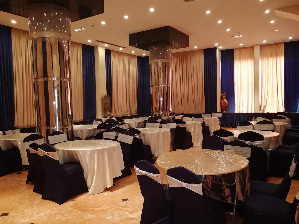 Kenanah Jeddah Hotel Esterno foto