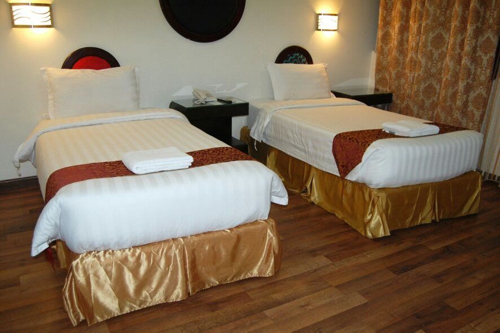 Kenanah Jeddah Hotel Esterno foto