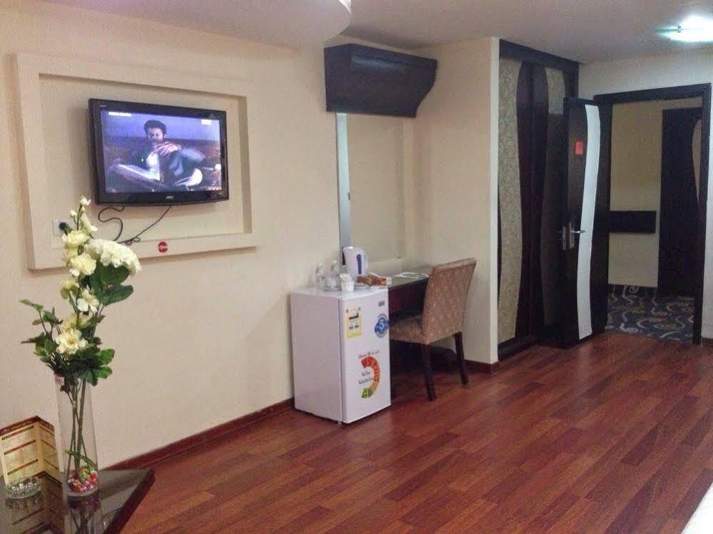 Kenanah Jeddah Hotel Esterno foto